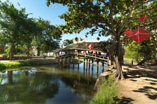 Take a bike/cyclo tour to Thanh Toan village, Hue
