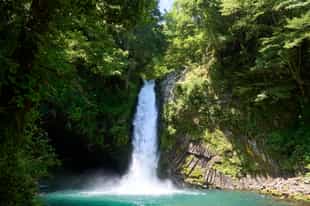 Take a walk to see the beautiful Joren Falls