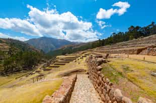 Full Day hike from Chincheros to Urquillos 