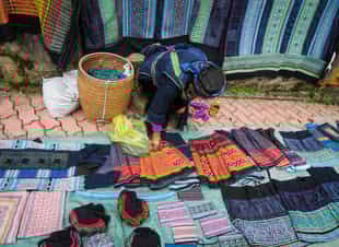 Visit the local Coc Ly market