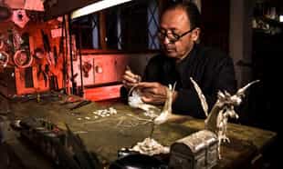 Follow the Craftsman's Trail in Cuenca