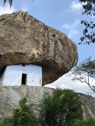 Visit the Paramakanda Temple