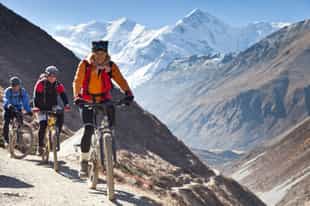 Explore the Annapurna region on a mountain bike