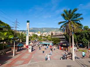 Explore El Poblado neighbourhood in Medellin