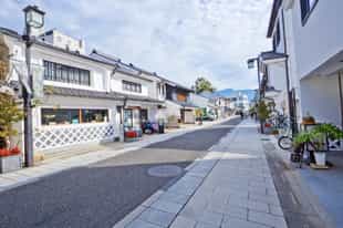 Explore the Nakamachi area of Matsumoto