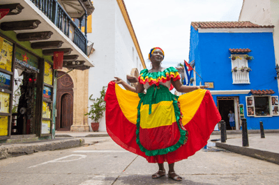 Wander the streets of Cartagena’s historic centre