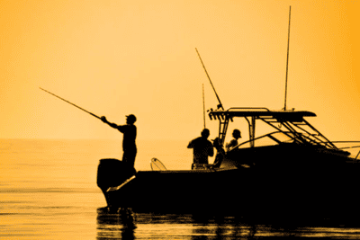 Cast a line out fishing in Cartagena 