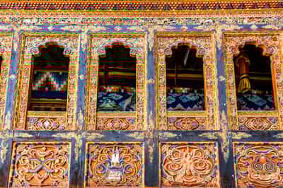 Hike to the Tango Goemba monastery for a picnic