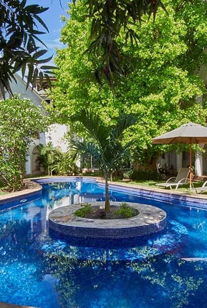 Alexander's Hotel, Dar es Salaam | Timbuktu Travel