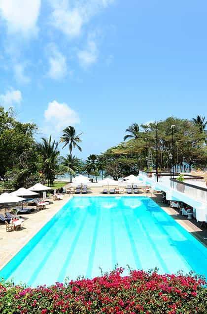 Nyali International Beach Hotel, Mombasa | Timbuktu Travel