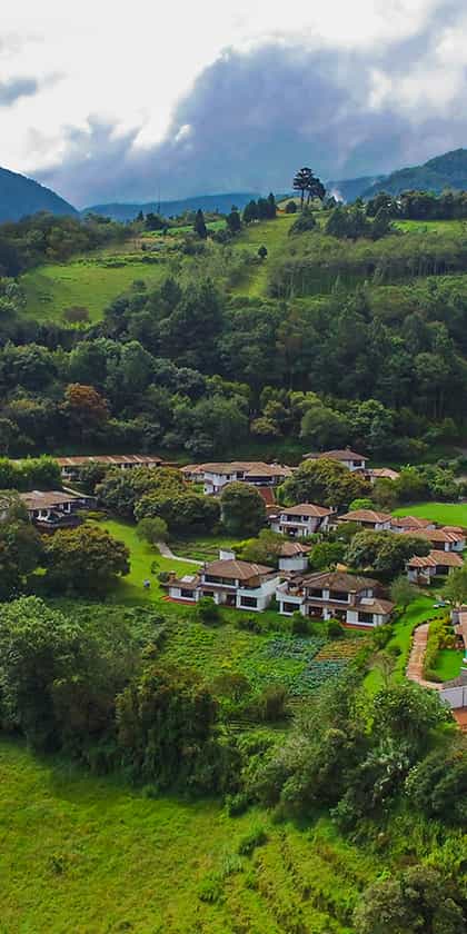 Luna Volcán Adventure Spa, Avenue of the Volcanoes | Timbuktu Travel