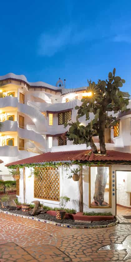 Hotel Mainao, Isla Santa Cruz | Timbuktu Travel