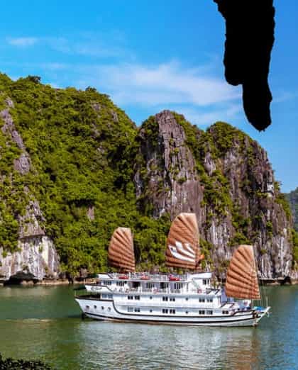 Bhaya Classic Cruise, Halong Bay | Timbuktu Travel
