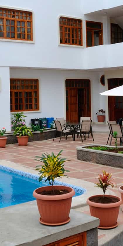 Villa Laguna Hotel, Isla Santa Cruz | Timbuktu Travel