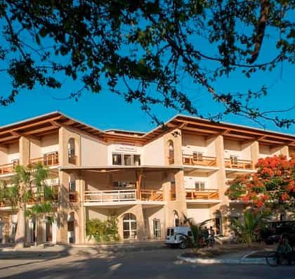 Moringa Hotel, Tulear | Timbuktu Travel