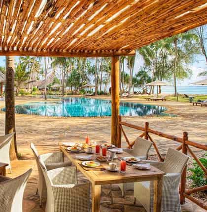 Bluebay Beach Resort & Spa, Zanzibar | Timbuktu Travel