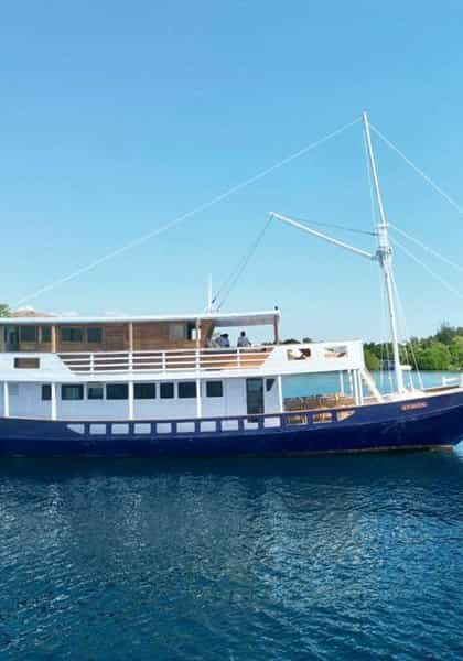 Atimon Boat, Komodo | Timbuktu Travel