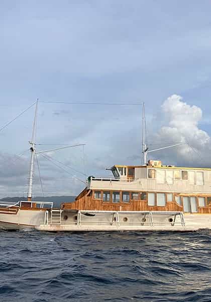 Mega by Zada, Komodo | Timbuktu Travel