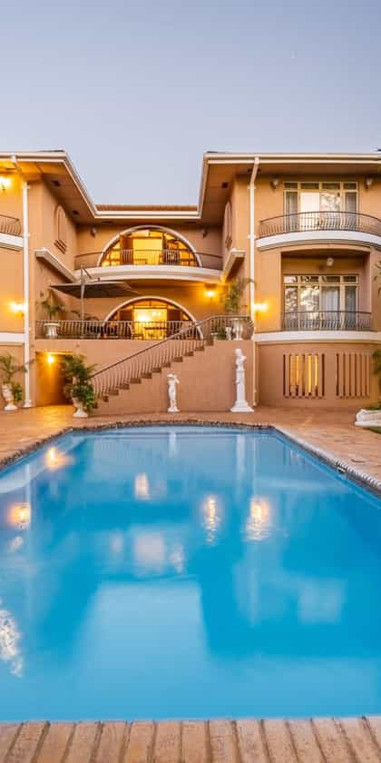 The Victorian Manor, Victoria Falls | Timbuktu Travel