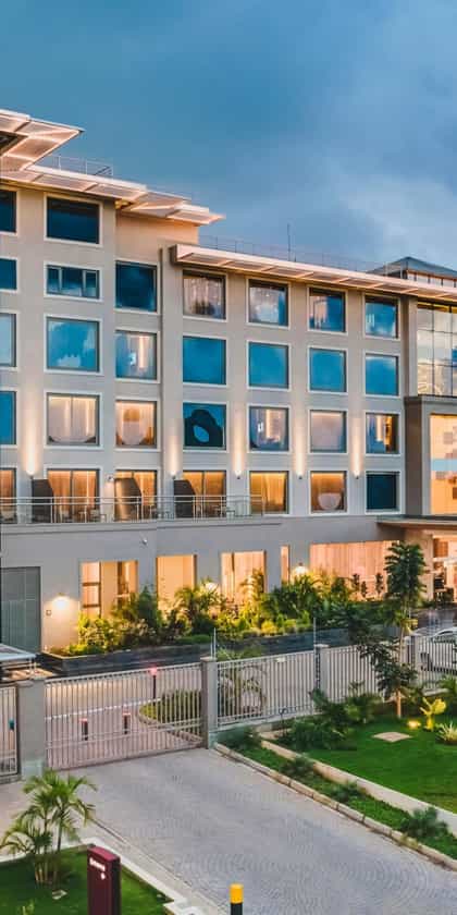 Crowne Plaza Nairobi Airport, Nairobi | Timbuktu Travel