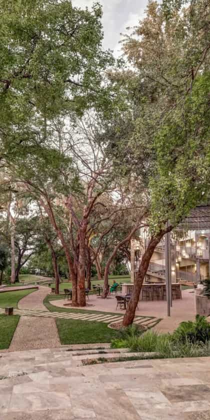 The Palm River Hotel, Victoria Falls | Timbuktu Travel