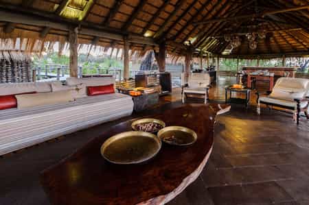 Spacious main area overlooking the plain