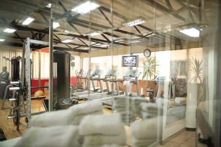 24 hrs open with certified trainers