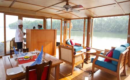 Lounge and Sitting area in the houseboat