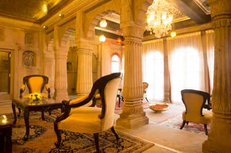 Guest welcome area and a common sit out