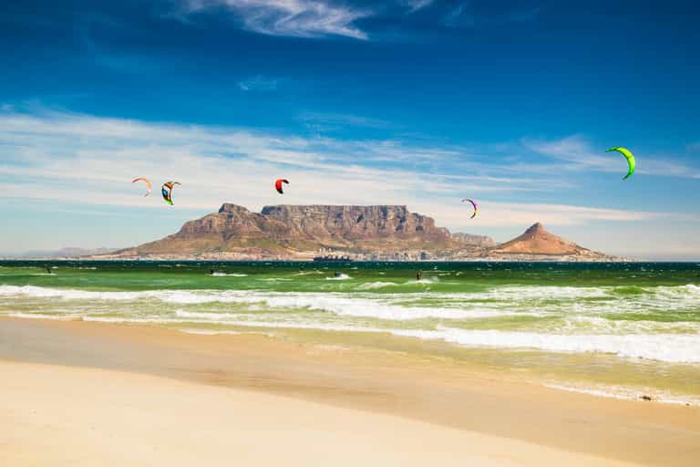 Kitesurfing in Cape Town